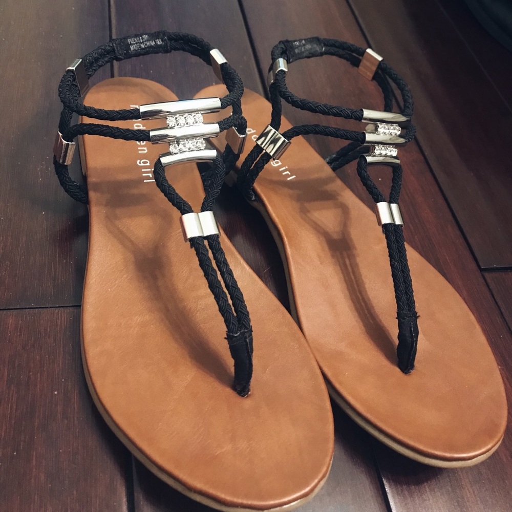 Madden girl black sandals 🖤